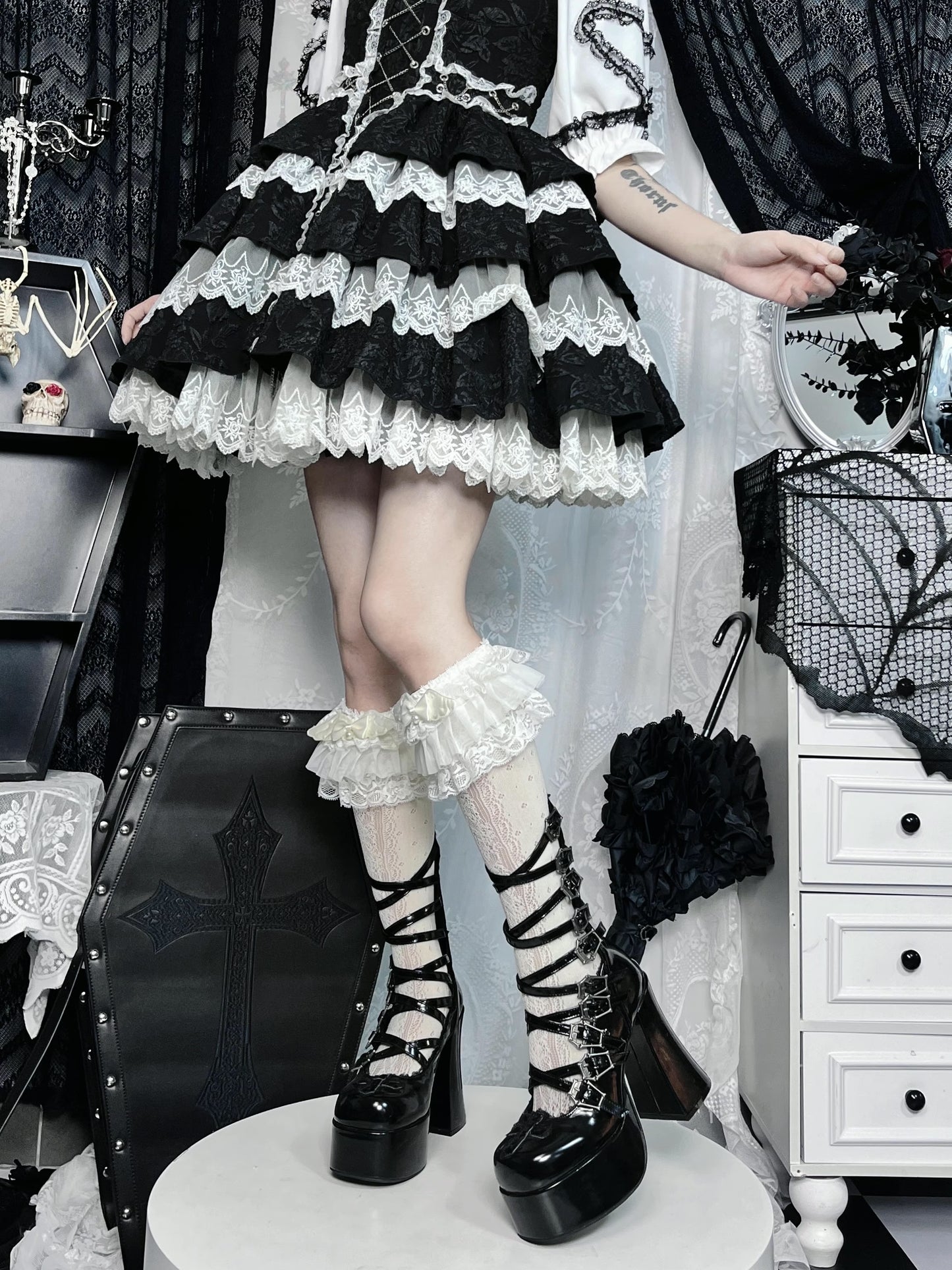 Goth Punk Bad Angel Black and White Mary Jane (SH02)