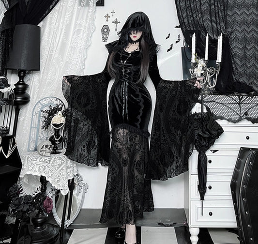 Gothic Lace Hooded Dress (DR01)