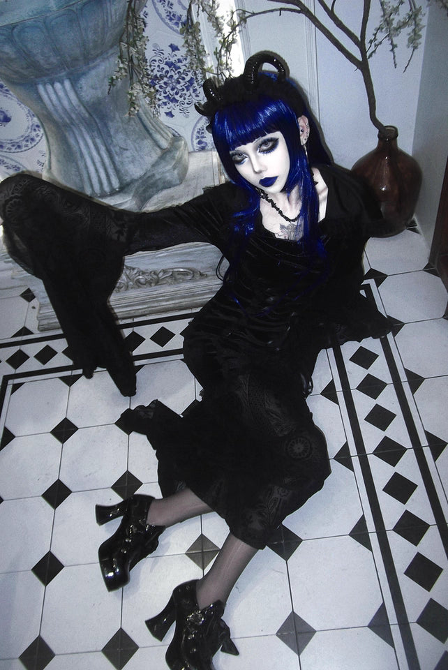 Gothic Lace Hooded Dress (DR01)