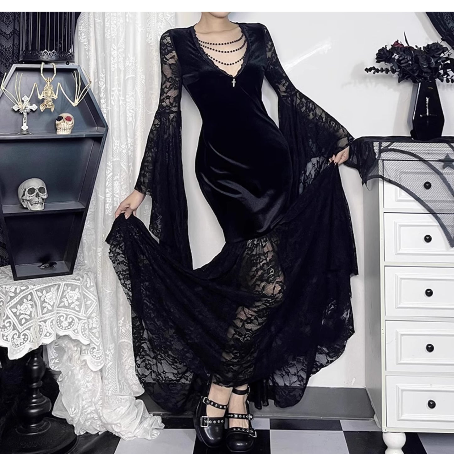 Gothic Batwing Sleeves Lace Dress (DR04)