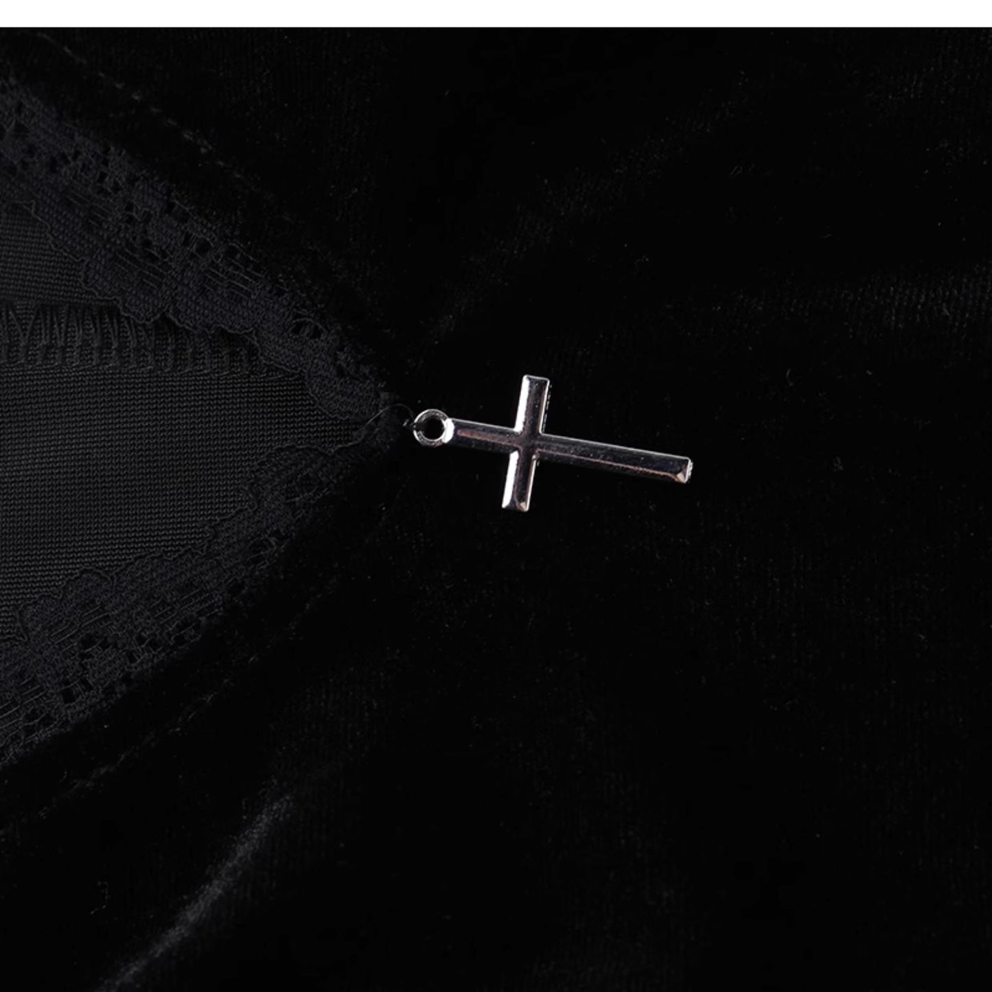 Gothic Batwing Sleeves Lace Dress (DR04)